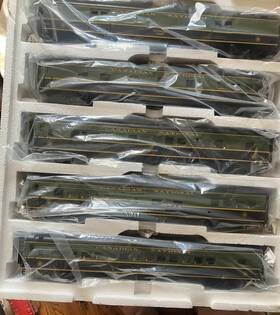 20-65029 Mth O Scale 3-rail Canadian National 70ft Smooth-sided 7-car Passenger Sets Ln