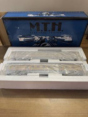20-66147 Mth Dealer Appreciation Union Pacific 70 Sleeper And Vista Dome Passenger Set 20-66147 Mth Dealer Appreciation Union Pacific 70 Sleeper And Vista Dome Passenger Set
