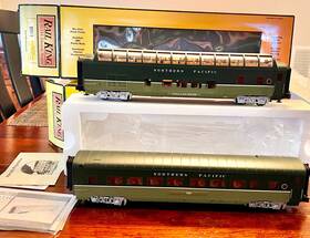30-67127 Rail King 30-67128 And Northern Pacific Full-length Vista Dome Coach Ca