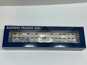 145010 Rapido Ho Scale Gallery Commuter Car Metra No Placard Coach Unnumbered