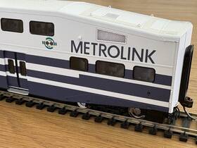 Rapido 146011 Trains Metrolink Bilevel Coach Commuter Car Un-numbered New Ho Scale