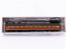 500064 Rapido N Scale Gn Great Northern Lightweight Coach Passenger Car #1138