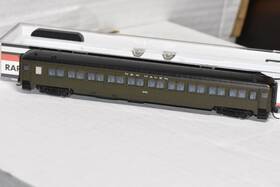 10-window Rapido 509008 Trains N Scale New Haven Passenger Coach Lighted #8205