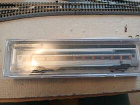 509104 Rapido N Scale New Haven Mcginnis 8600 Series Coach # 8637 Lights Work 509104 Rapido N Scale New Haven Mcginnis 8600 Series Coach # 8637 Lights Work