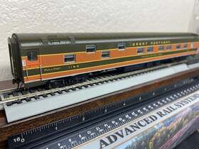 101032 Rapido Trains Great Northern Duplex Sleep Inch Triple Divide Pass With Interior Leds Ho Scale New
