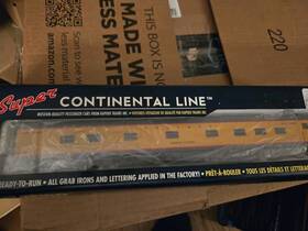 104083 Rapido Trains 10-5 Sleeper Union Pacific Imperial Flower