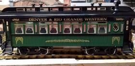 Rea-31004 Rea 31004 G Scale D.r.g.w. Sierrapassenger Car With Lights And Smoke
