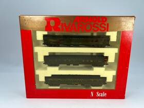Rivarossi 003453905249 N Scale #0524 Santa Fe Pullman Passenger Baggage Observation Set 3