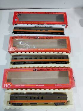 619918 Rivarossi Ho Gauge Model Railroad Illinois Central Passenger Cars With Boxes 619918 Rivarossi Ho Gauge Model Railroad Illinois Central Passenger Cars With Boxes