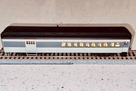 Hr4198 Rivarossi Ho-union Pacific 60ft Combine #2703 Train Car