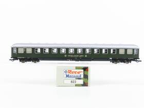 Roco 005033008239 Ho Scale Minitanks 823 United States Army Sleeper Passenger Roco 005033008239 Ho Scale Minitanks 823 United States Army Sleeper Passenger