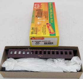 05257 Roundhouse Canadian Pacific 50ft Overlan Sleeper Car # 70 Kit