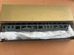 60820 Roundhouse Ho Scale Atsf Observation Combine Kit