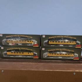 86629 Roundhouse Ho Scale Chicago And North Western Arch-roof Passenger Cars Set