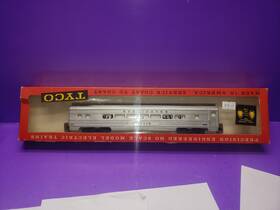 T521f Tyco Ho Illuminated Streamliner Coach Passenger Car Cb&o Lighted