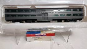 932-5971 Walthers 532-5971 Ho P-s 85ft Sp Commuter Car Southern Pacific Two-tone Gray New
