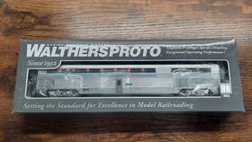920-13331 Walthers 616374099757 Ho Scale Proto 85ft Budd Hi-level Diner Amtrak Phase 1