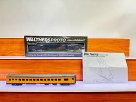 920-9823 Walthers 616374197187 Ho Scale 85ft P-s Southern Pacific Coach - Used Bad Box