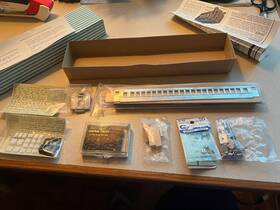 7880 Walthers 75ft Coach With Central Valley Trucks And Details New Complete Kit Ob