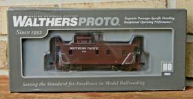 920-103108 Walthers Proto Ho Scale 30ft Southern Pacific C-30-1 Wood Caboose #920-103108