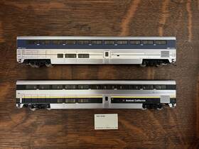 920-11015 Walthers Lot Of 2 Ho Amtrak Superliner I Coaches Surfliner And California