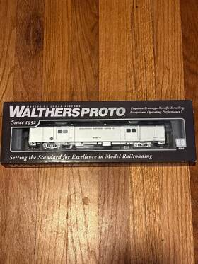 920-15655 Walthers Ho Bnsf 74ft Pullman Baggage Car