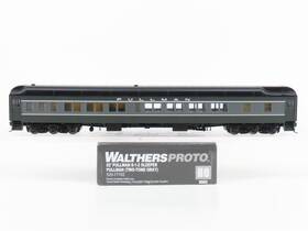 920-17102 Walthers Ho Scale Pullman 2 Tone Gray 82ft 8-1-2 Sleeper Passenger Car