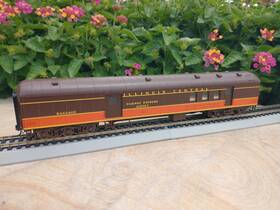920-17418 Walthers Ho Proto Illinois Central Heavyweight Rpo-baggage Car 361