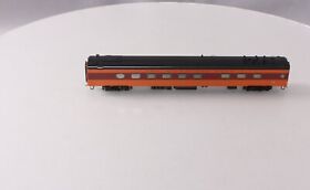 920-9104 Walthers Ho Milwaukee Road 85foot 48-seat Diner #125