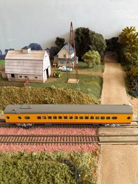 920-9137 Walthers Ho 85ft Milwaukee Road Inch Wisconsin Valley Parlor. 920-9137. Nib