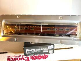 920-9708 Walthers #920-9708 P.r.r. 85ft Budd 68 Seat Full Diner Passenger Car H.o. 1 87