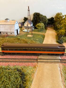 932-10066 Walthers Ho Pullman Heavyweight 8-1-2 Sleeper Illinois Central. 932-10066. Iob