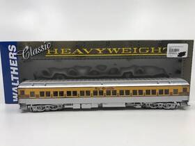 932-10111 Walthers Ho Drgw Heavyweight Paired Window Coach Ln/box
