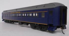 932-10124 Walthers Ho P/s Paired Window Coach Louisville And Nashville New