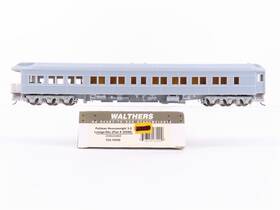 932-10250 Walthers Ho Scale Classic Undecorated Hw 3-2 Lounge-obs Passenger Car