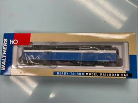 932-15053 Walthers Great Northern Pullman Standard 73ft Baggage Car Big Sky Blue