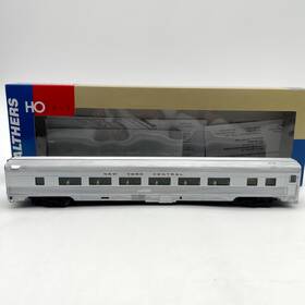 932-15105 Walthers New York Central 85ft Budd 46-seat Coach Passenger Car Ho #932-15105