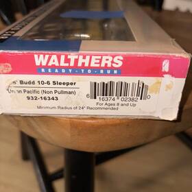 932-16343 Walthers Ho Union Pacific 85ft Budd Non-pullman 10-6 Sleeper Car -