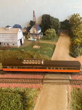 932-16482 Walthers Ho 85ft Budd Dome Coach Illinois Central. 932-16482. Iob