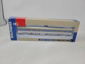932-16762 Walthers Ho Scale D&h Delaware And Hudson 52-seat Coach Passenger Car