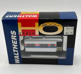 932-24 Walthers Vintage Ho Scale Amtrak Piker Passenger Car #932-24 Ready-to-run With Box 932-24 Walthers Vintage Ho Scale Amtrak Piker Passenger Car #932-24 Ready-to-run With Box