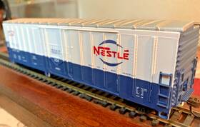 932-3604 Walthers Nestle - Exterior Post 50 Ft Box Car- Ho Scale Inch Tncx Rtr New