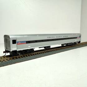 932-6077 Walthers Ho Scale Virginia Railway Express 85 Horizon Commuter Coach #932-6077