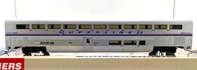 932-6163 Walthers Ho Superliner I Coach Amtrak # 34010 Phase 4