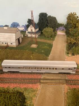 932-6388 Walthers Ho 85ft Budd 52-seat Coach Penn Central 4065. Custom. 932-6388. Iob