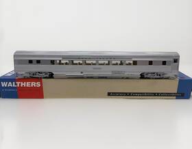932-6392 Walthers Ho 85 Budd 52-seat Coach Car Train #932-6392 Rock Island