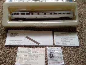 932-6506 Walthers Pennsylvania 85ft Budd Tavern Observation Car - New