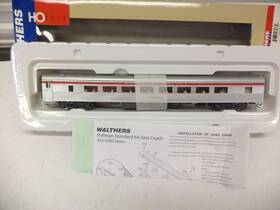 932-6785 Walthers Ho Ps 64-seat Coach Southern Pacific