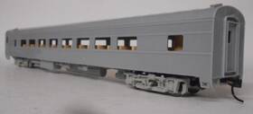 932-6799 Walthers Ho Scale Undecorated P/s Smooth Side 64 Seat Coach New 932-6799 Walthers Ho Scale Undecorated P/s Smooth Side 64 Seat Coach New