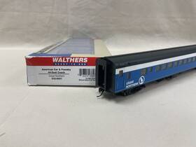 932-6921 Walthers - Ho Gn Great Northern 44-seat Coach Passenger Train